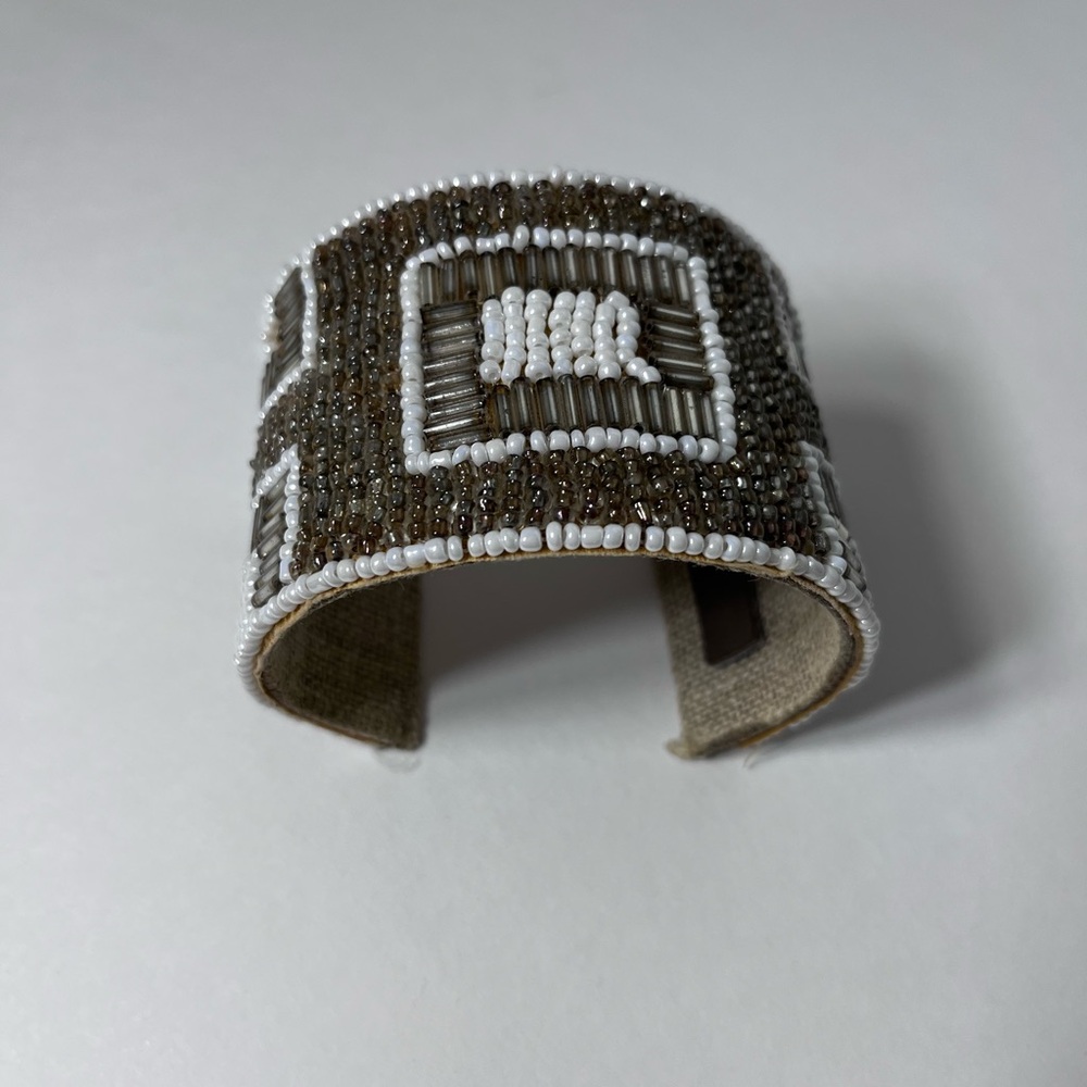 Mondrian Beaded Bracelet Silver& White Beads